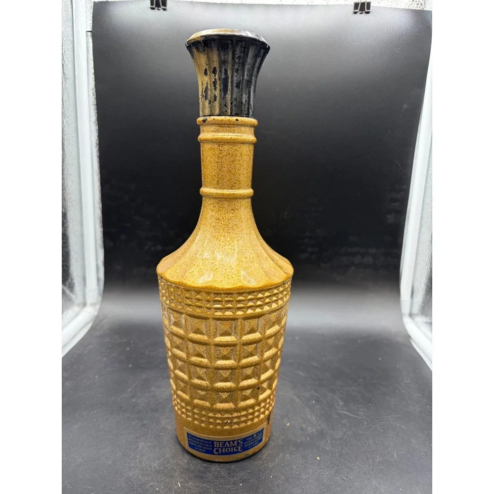 Vintage Beam's Choice Bourbon Whiskey Decanter Textured Ceramic Bottle Stopper